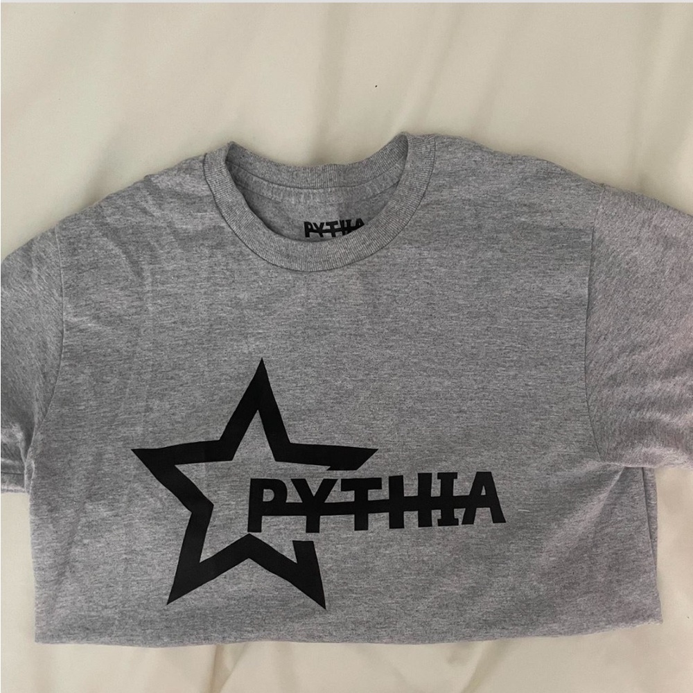 pythia logo tee